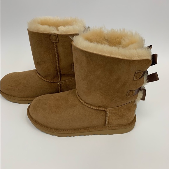 New Ugg boots Bailey Bow ll size - USA 4 - Picture 2 of 5